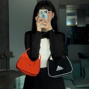 Meet your Posher, Hui